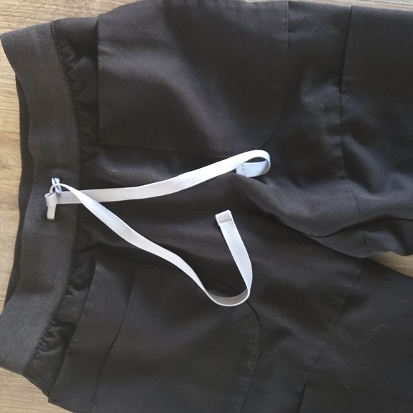 FIGS Technical Collection Scrub Pant XXS - Picture 2 of 4